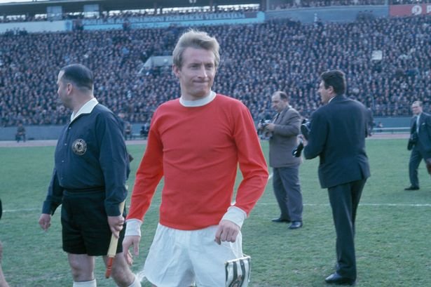 Denis Law dies aged 84 – Tributes paid to Manchester United legend