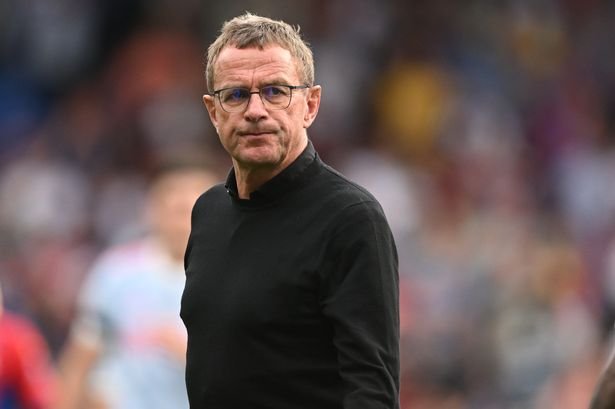 Ralf Rangnick’s Man United verdict comes true as Joshua Zirkzee ‘offered’ fresh escape route