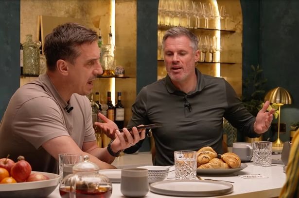 Jamie Carragher trolls Gary Neville after Manchester United defeat to Brighton