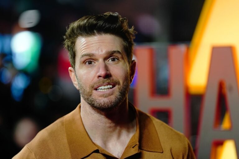 Celebrity in Joel Dommett costume revealed on Masked Singer