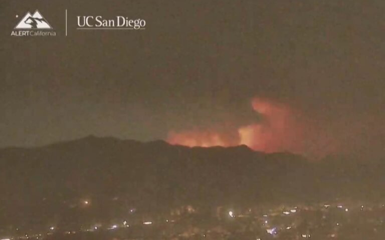 Time lapse video shows growth of massive L.A. Palisades fire overnight