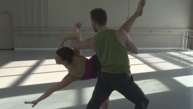 Ballet Kelowna explores relationships, closeness for Valentine’s Day program