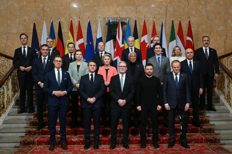 LONDON, ENGLAND - MARCH 2: (Back row L-R) NATO secretary General Mark Rutte, Netherlands' Prime Minister Dick Schoof, Sweden's Prime Minister Ulf Kristersson, Germany's Chancellor Olaf Scholz, Norway's Prime Minister Jonas Gahr Store, Czech Republic's Prime Minister Petr Fiala, Turkey's Minister of Foreign Affairs Hakan Fidan, (Middle row L-R) Spain's Prime Minister Pedro Sanchez, Denmark's Prime Minister Mette Frederiksen, European Commission President Ursula von der Leyen, European Council President Antonio Costa, Canada's Prime Minister Justin Trudeau, Italy's Prime Minister Giorgia Meloni, Romania's Interim President Ilie Bolojan, (Front row L-R) Finland's President Alexander Stubb, France's President Emmanuel Macron, Britain's Prime Minister Keir Starmer, Ukraine's President Volodymyr Zelensky and Poland's Prime Minister Donald Tusk pose for a family photograph at Lancaster House during the European leaders' summit on March 2, 2025 in London, England. Following this week's meetings between Keir Starmer, Emmanuel Macron, and US President Donald Trump, a meeting convenes in London with European leaders to discuss future peace in Ukraine. (Photo by Justin Tallis - WPA Pool/Getty Images)
