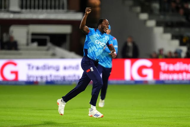 Jofra Archer celebrates the wicket of Australia’s Glenn Maxwell