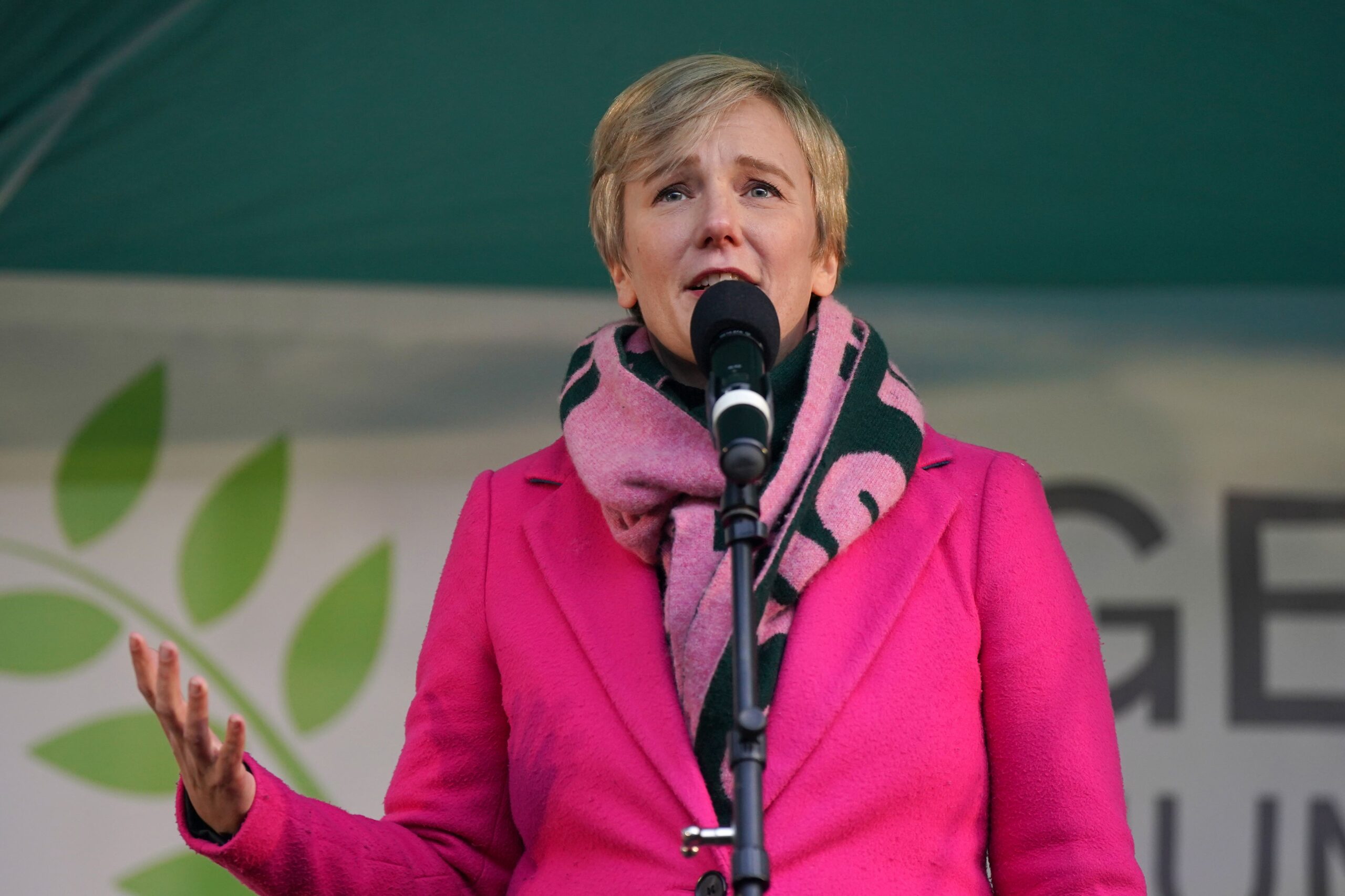 Stella Creasy warned that âthe culture war is chipping away at all womenâs rightsâ