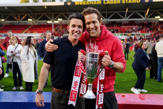 Wrexham v Charlton Athletic â Sky Bet League One â SToK Racecourse