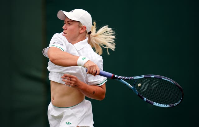 Sonay Kartal watches the ball after hitting a forehand