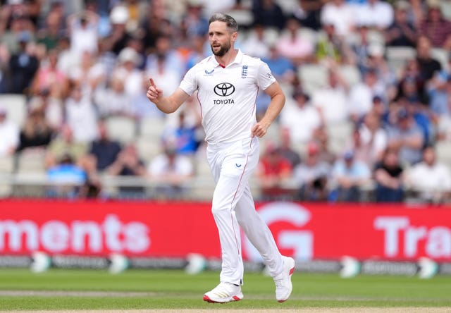 Chris Woakes celebrates the wicket of Yashasvi Jaiswal