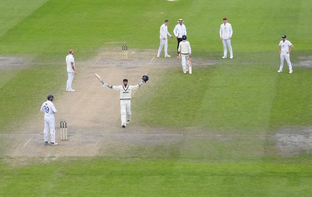 Washington Sundar celebrating