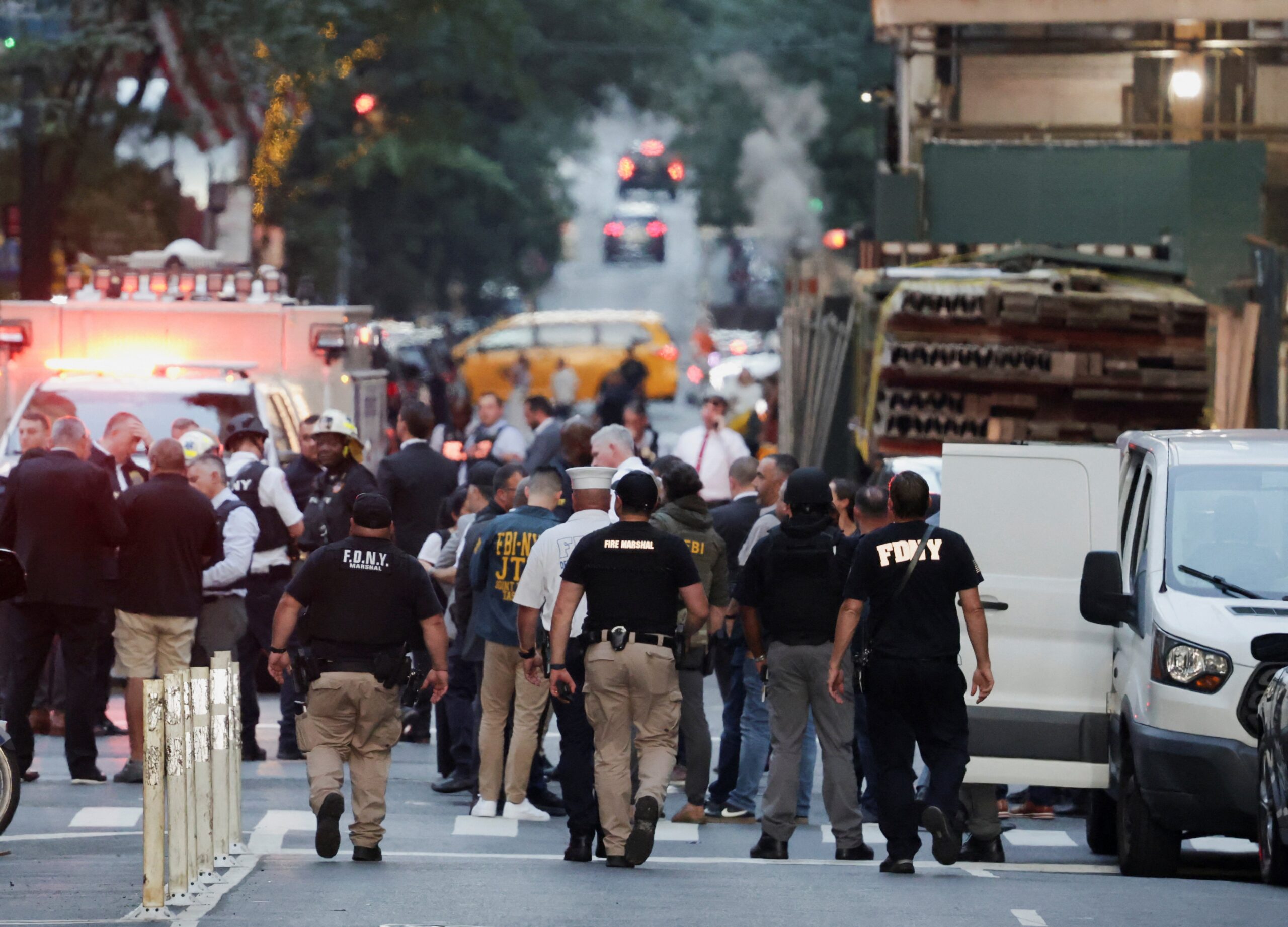 Scores of New York Police Department officers responded to the scene of the Manhattan shooting on Monday evening, as did FBI agents and New York Fire Department personnel