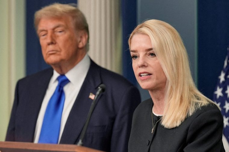 FILE PHOTO: U.S. Attorney General Pam Bondi speaks to the media, in the Press Briefing Room at the White House in Washington D.C., June 27, 2025. REUTERS/Ken Cedeno/File Photo/File Photo