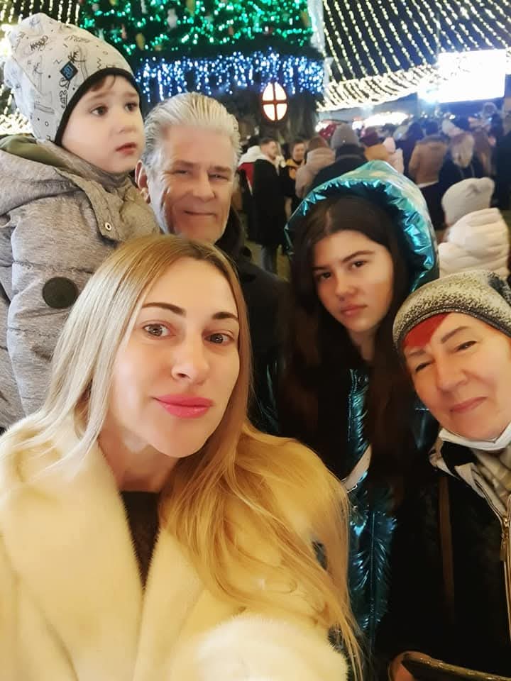 Maria with her husband Gary Cook, and their 17-year-old daughter, and 7-year-old son, and Mariaâs mother Liudmyla