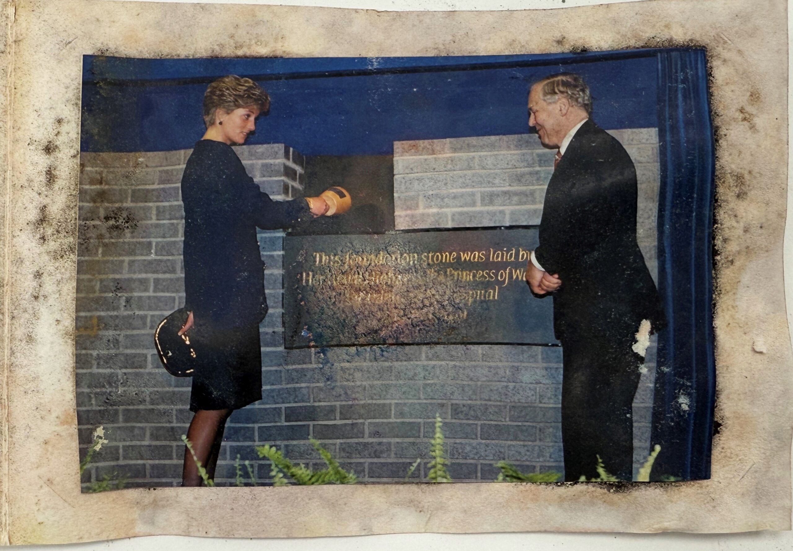 The capsule also contained a picture of Princess Diana