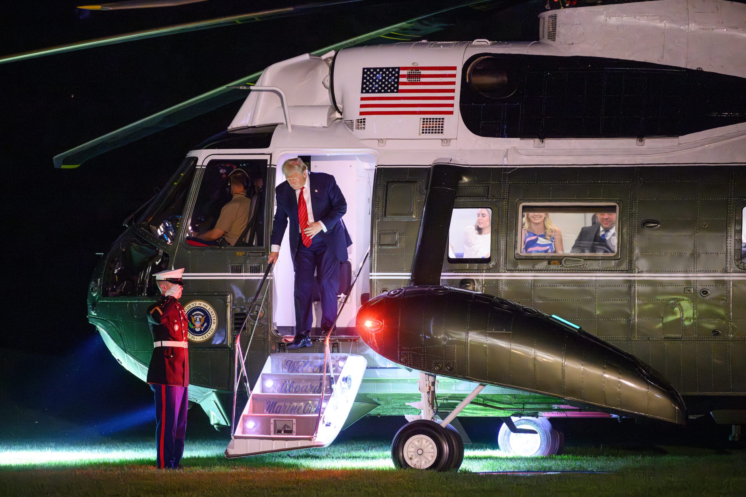 US president Donald Trump steps off Marine One on the South Lawn upon arrival at the White House in Washington, DC