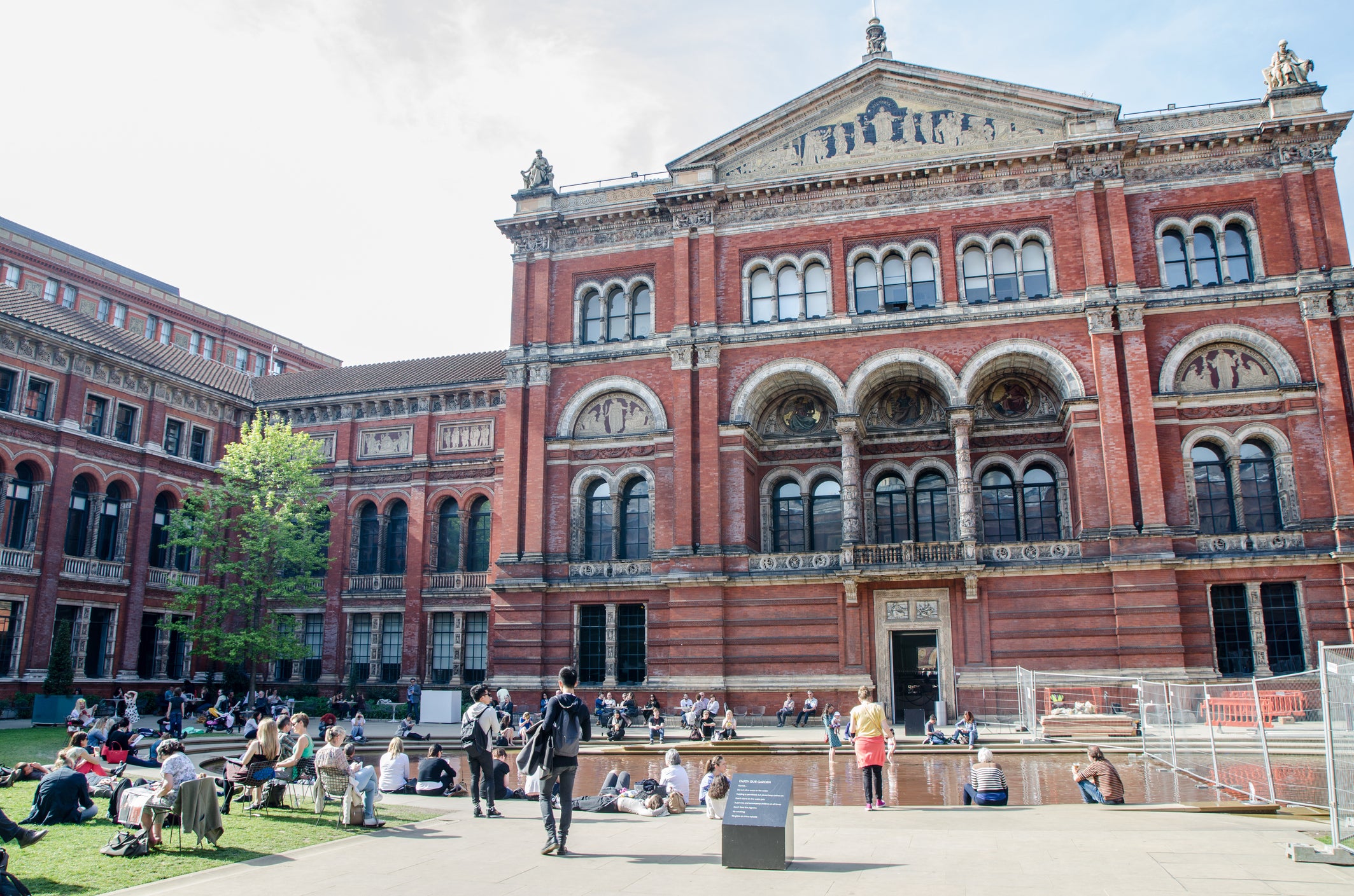 Heads of organisations including the National Trust, Tate, Historic Royal Palaces and Victoria & Albert Museum wrote to the government to highlight how the new rules could allow people to abuse their membership schemes