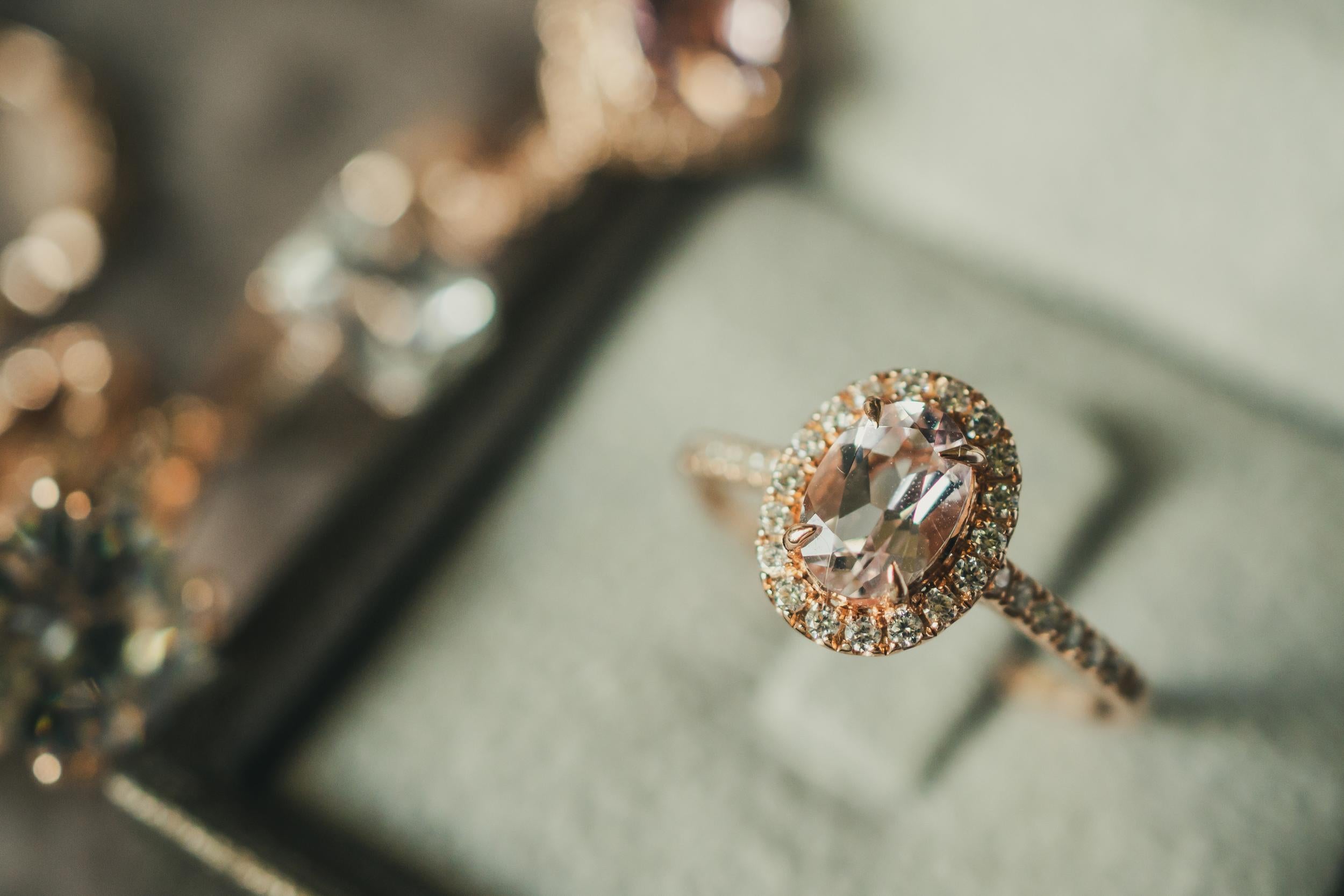 A gift can include jewellery