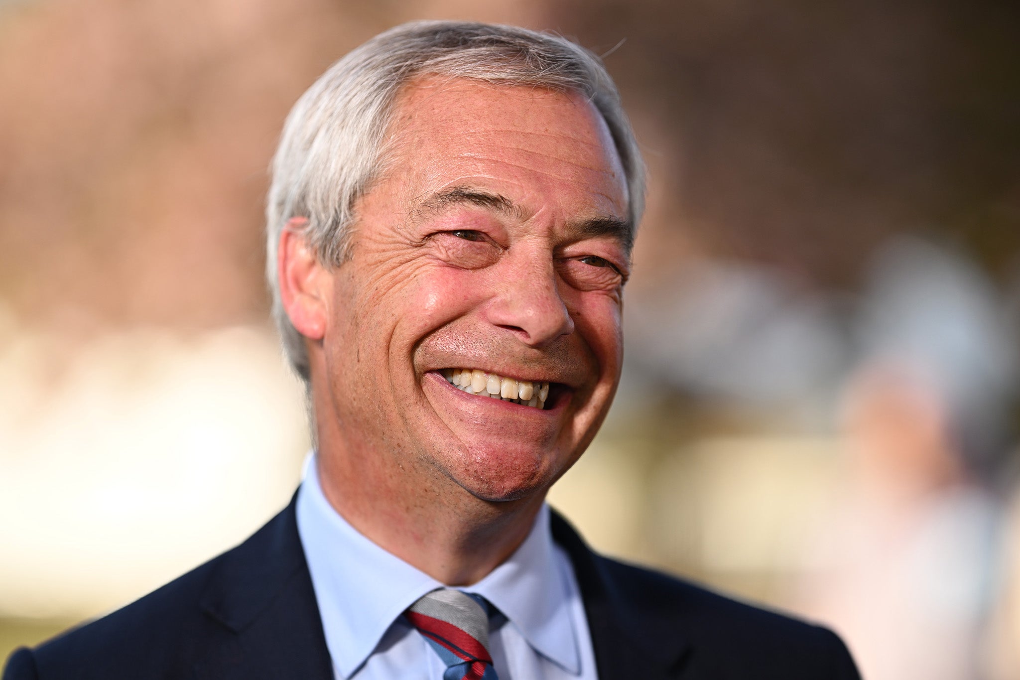 Farage represents division, warned Starmer