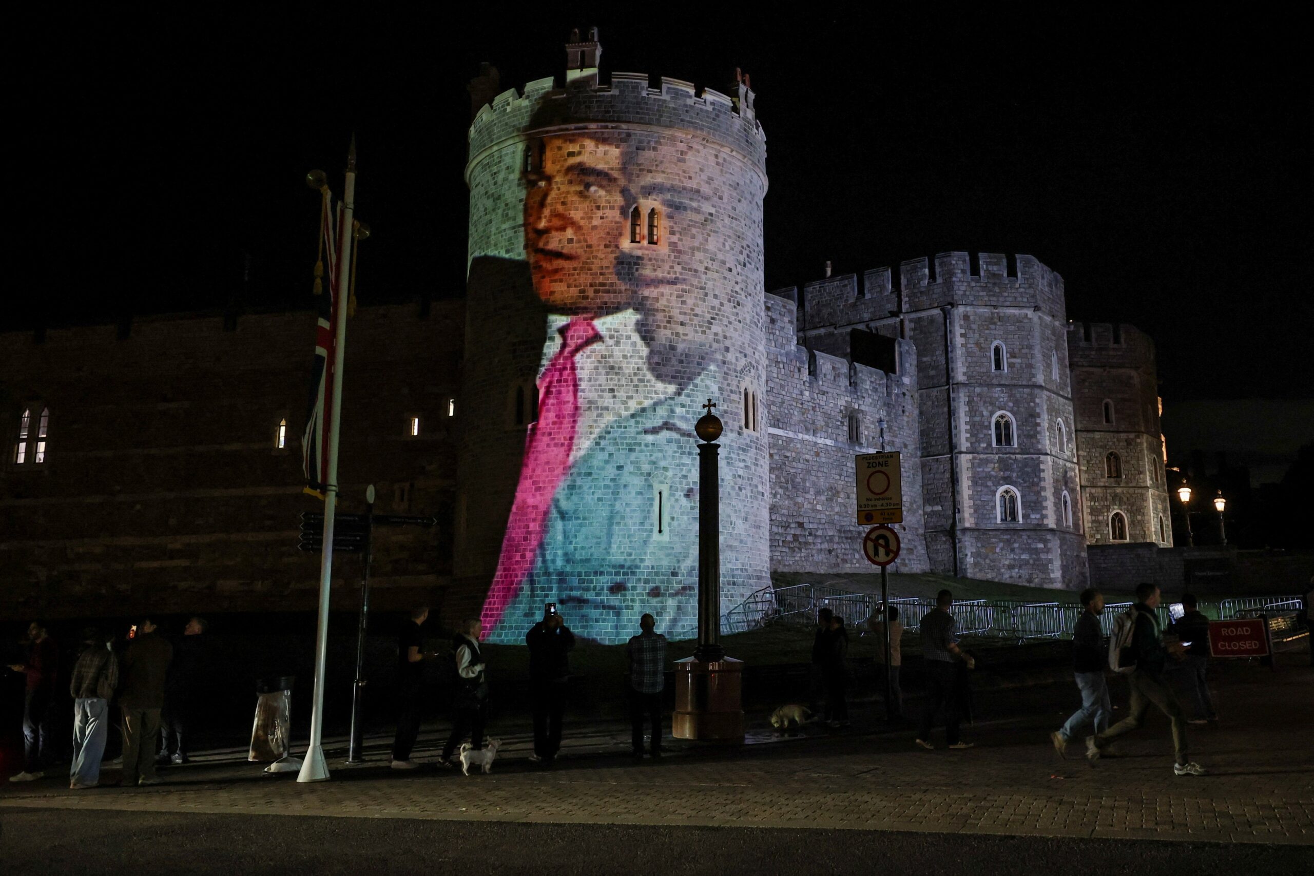 Political campaign group Led By Donkeys shared an image of the stunt to Instagram with the caption “Hey Donald, welcome to Windsor Castle”