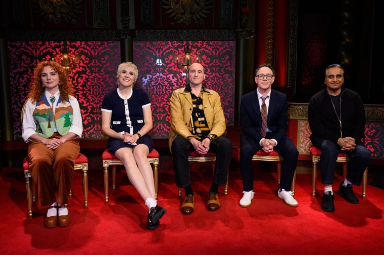 Pictured: (L-R) Ania Magliano, Maisie Adam, Phil Ellis, Reece Shearsmith and Sanjeev Bhaskar Taskmaster Season 20, Episode 1 TV still Channel 4