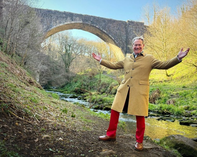 TX DATE:,TX WEEK:,EMBARGOED UNTIL: 00:00:00,DESCRIPTION:Michael Portillo at the Causey Arch, County Durham.,COPYRIGHT:Naked West/Fremantle,CREDIT LINE:BBC/Naked West/Fremantle
