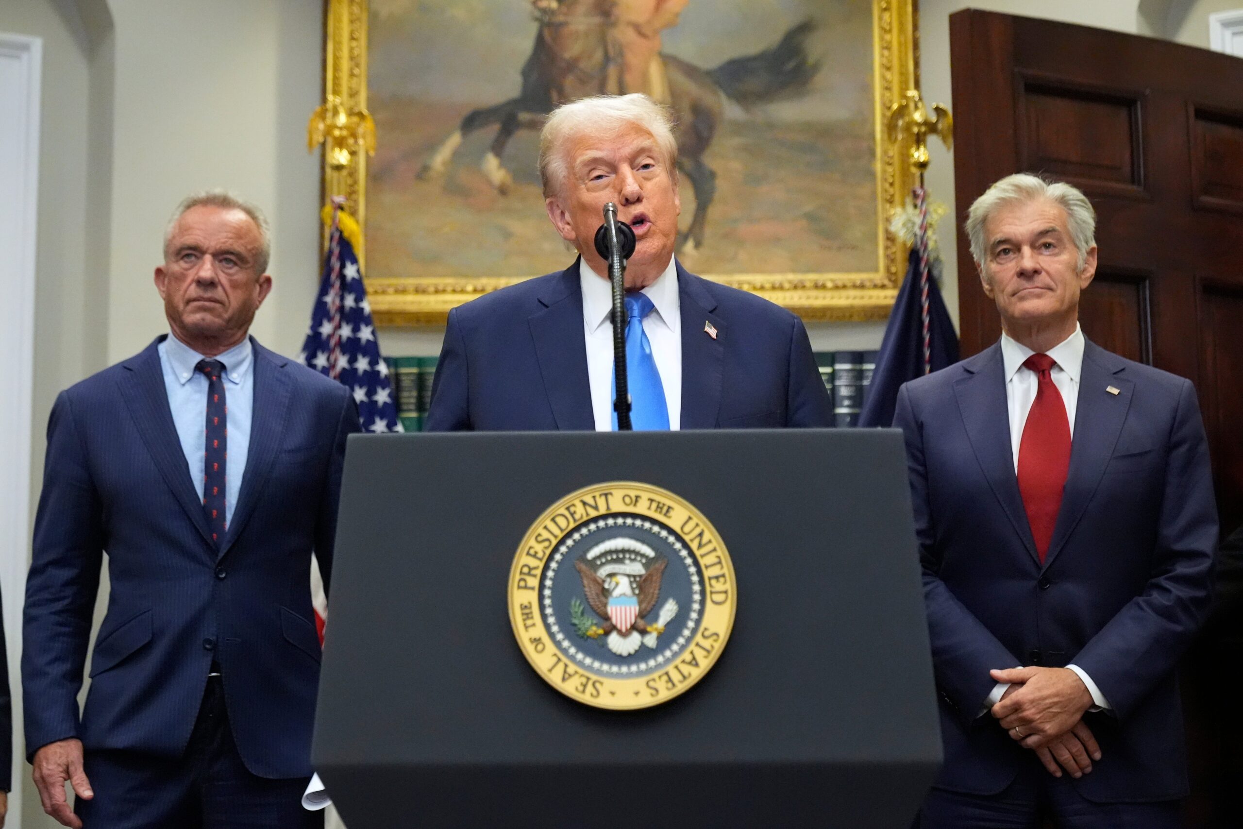 President Donald Trump struggled to pronounce ‘acetaminophen’ while announcing unproven claim linking Tylenol to autism. The gaffe drew laughter from the internet.
