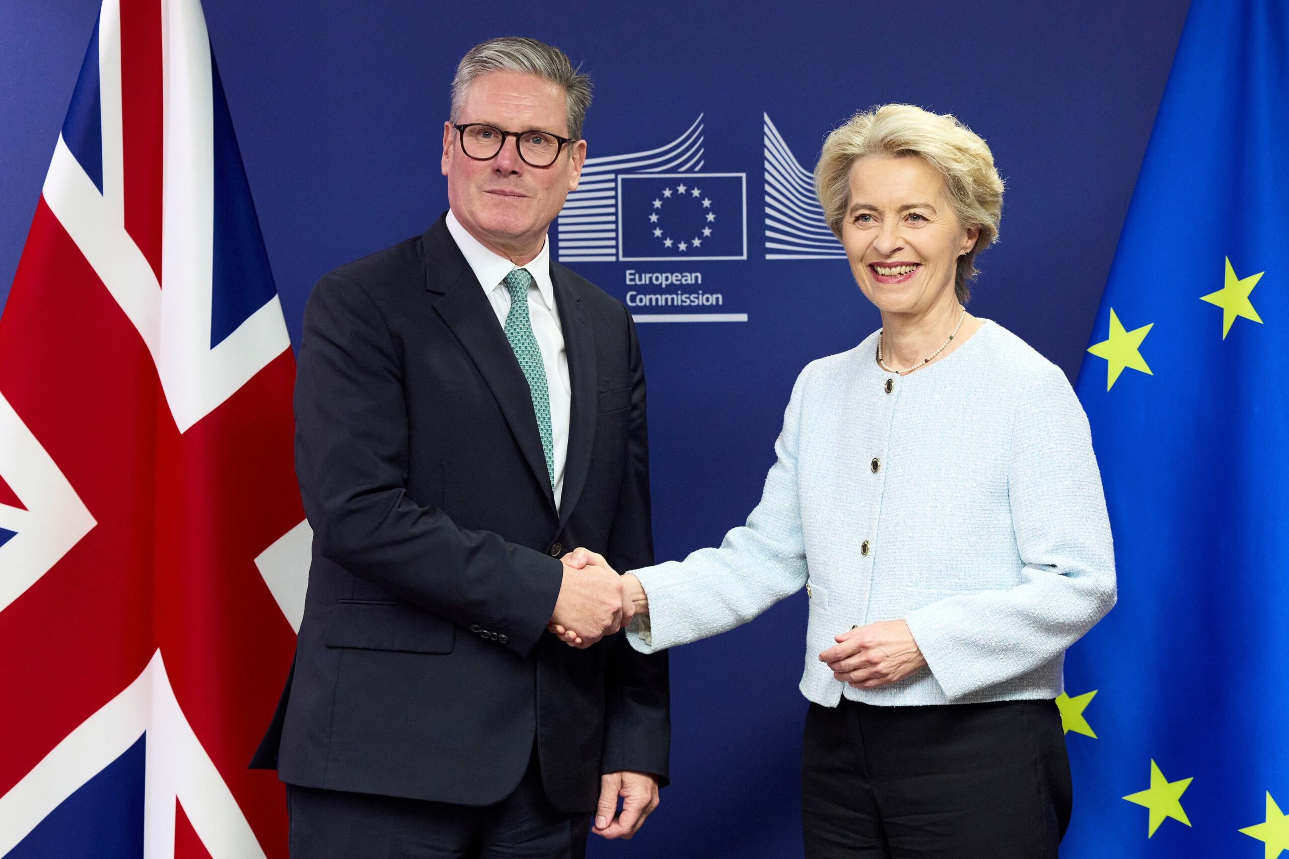 Keir Starmer with Ursula von der Leyen at the European Commission headquarters in Belgium