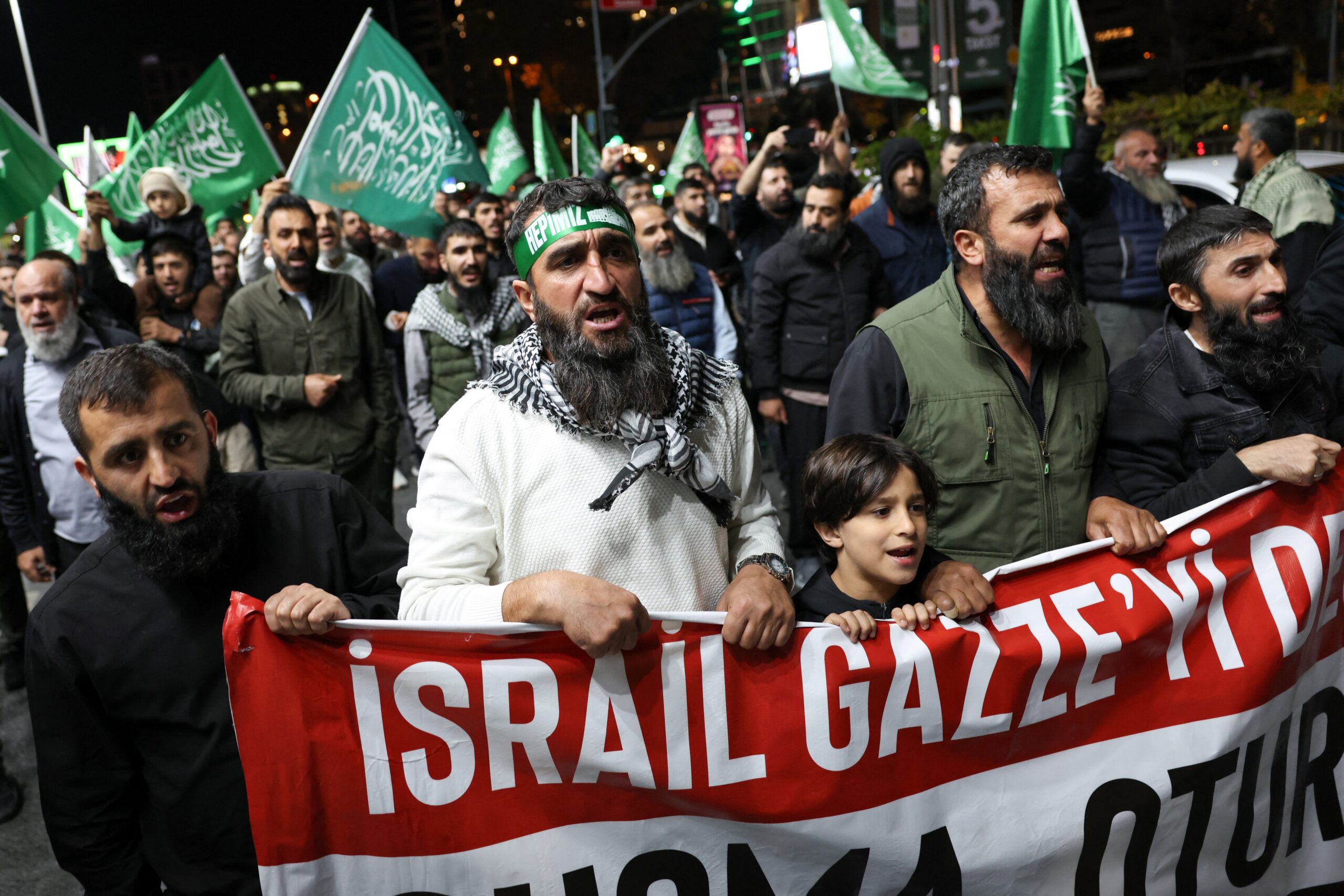 Demonstrators in Istanbul
