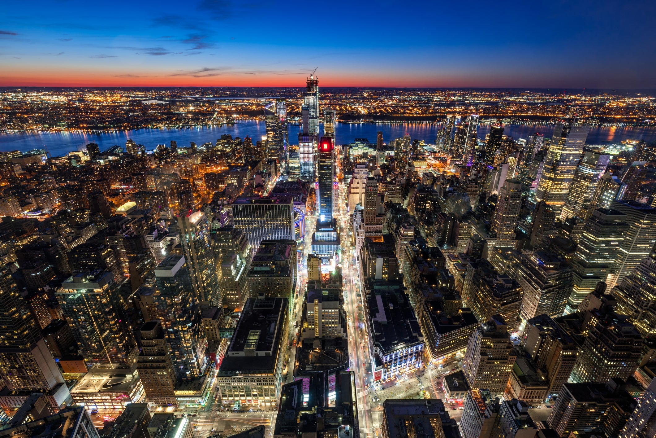 The stored ice doesn't require energy to thaw, which reduces the strain on the grid and minimizes the building’s electricity usage, ultimately lowering monthly bills.