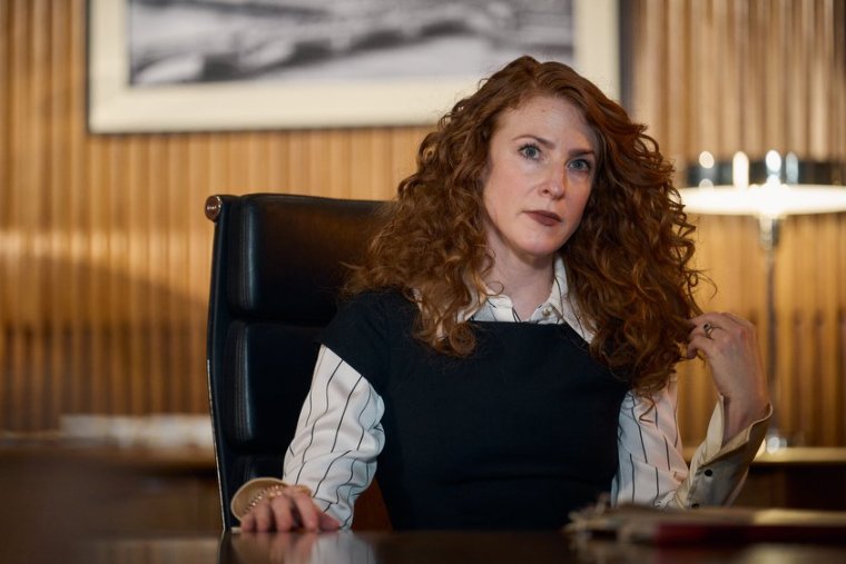 ITV STUDIOS AND STAN For ITV ANND ITVX THE HACK EPISODE 2 Pictured: ROSALIE CRAIG as Rebekah Brooks This photograph is (C) ITV STUDIOS and can only be reproduced for editorial purposes directly in connection with the programme or event mentioned above, or ITV plc. This photograph must not be manipulated [excluding basic cropping] in a manner which alters the visual appearance of the person photographed deemed detrimental or inappropriate by ITV plc Picture Desk. This photograph must not be syndicated to any other company, publication or website, or permanently archived, without the express written permission of ITV Picture Desk. Full Terms and conditions are available on the website www.itv.com/presscentre/itvpictures/terms For further information please contact: patrick.smith@itv.com The Hack Episode 2 TV still ITV