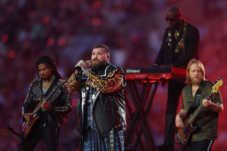 Julian Bunetta, who wrote and produced the current longest-running single on the Billboard Hot 100 of all time, 'Lose Control by Teddy Swims, likes to write more lyrics than he needs (Photo: Cameron Spencer/Getty)