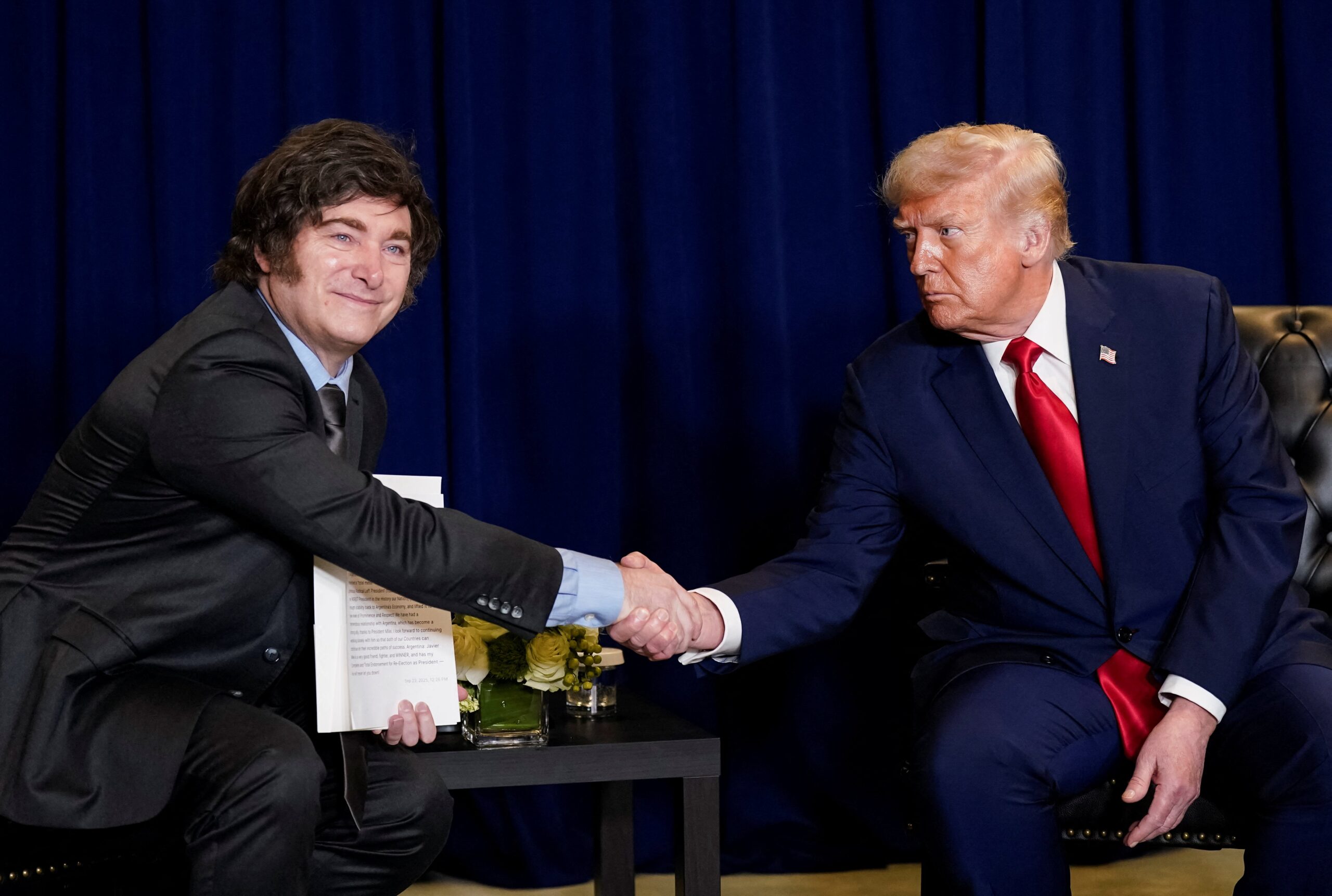 Trump shakes hands with Milei