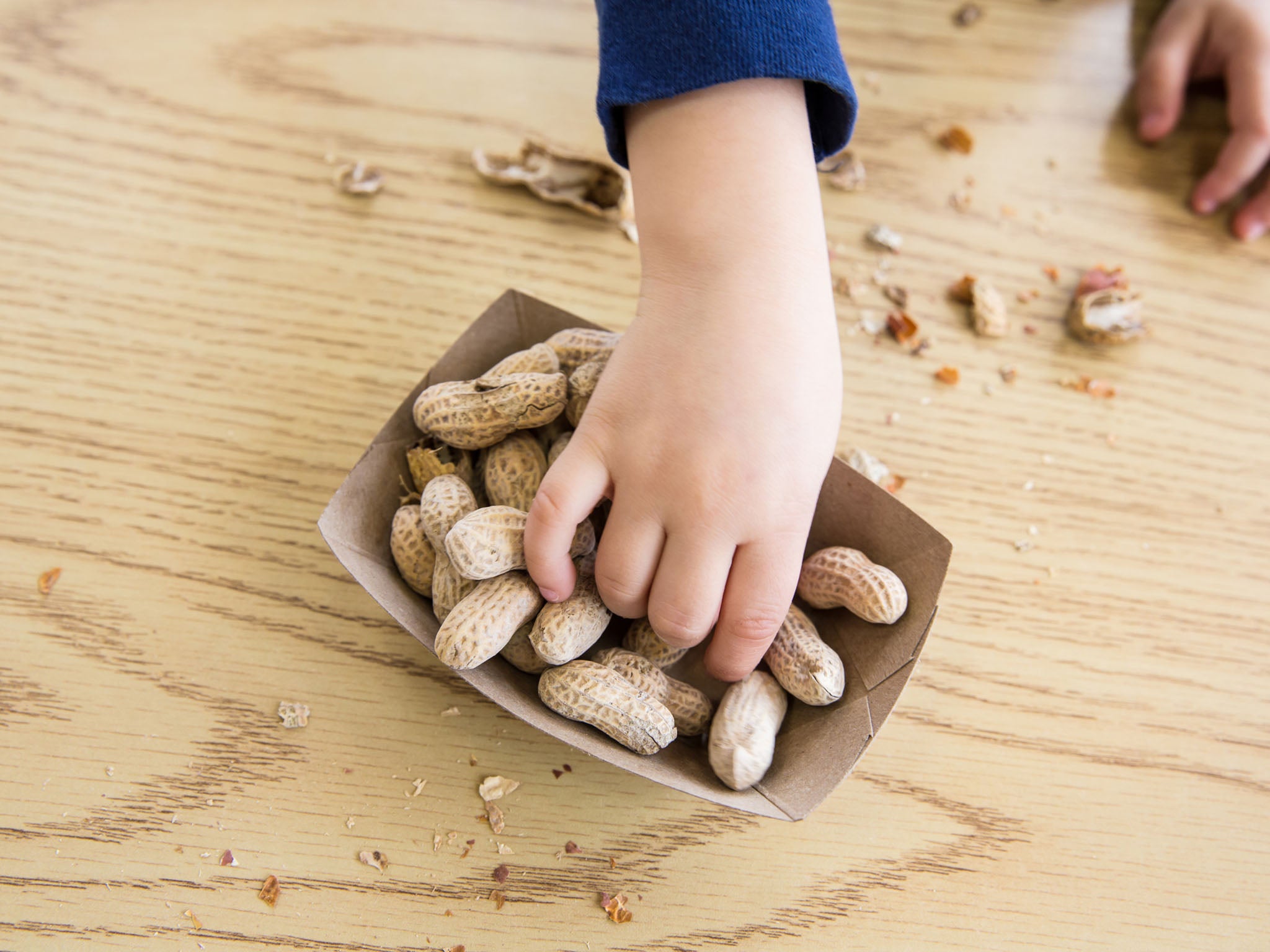 Advocates for the 33 million people in the U.S. with food allergies welcomed the signs