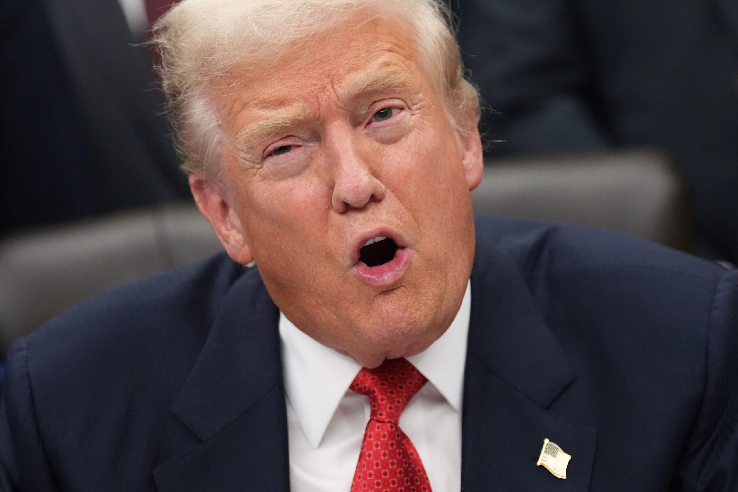 A former BBC director general has urged the corporation not to pay any money to Donald Trump