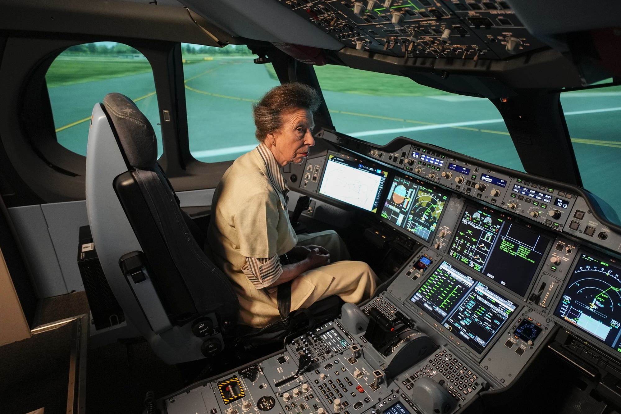 The Princess Royal took part in a A350 flight simulation