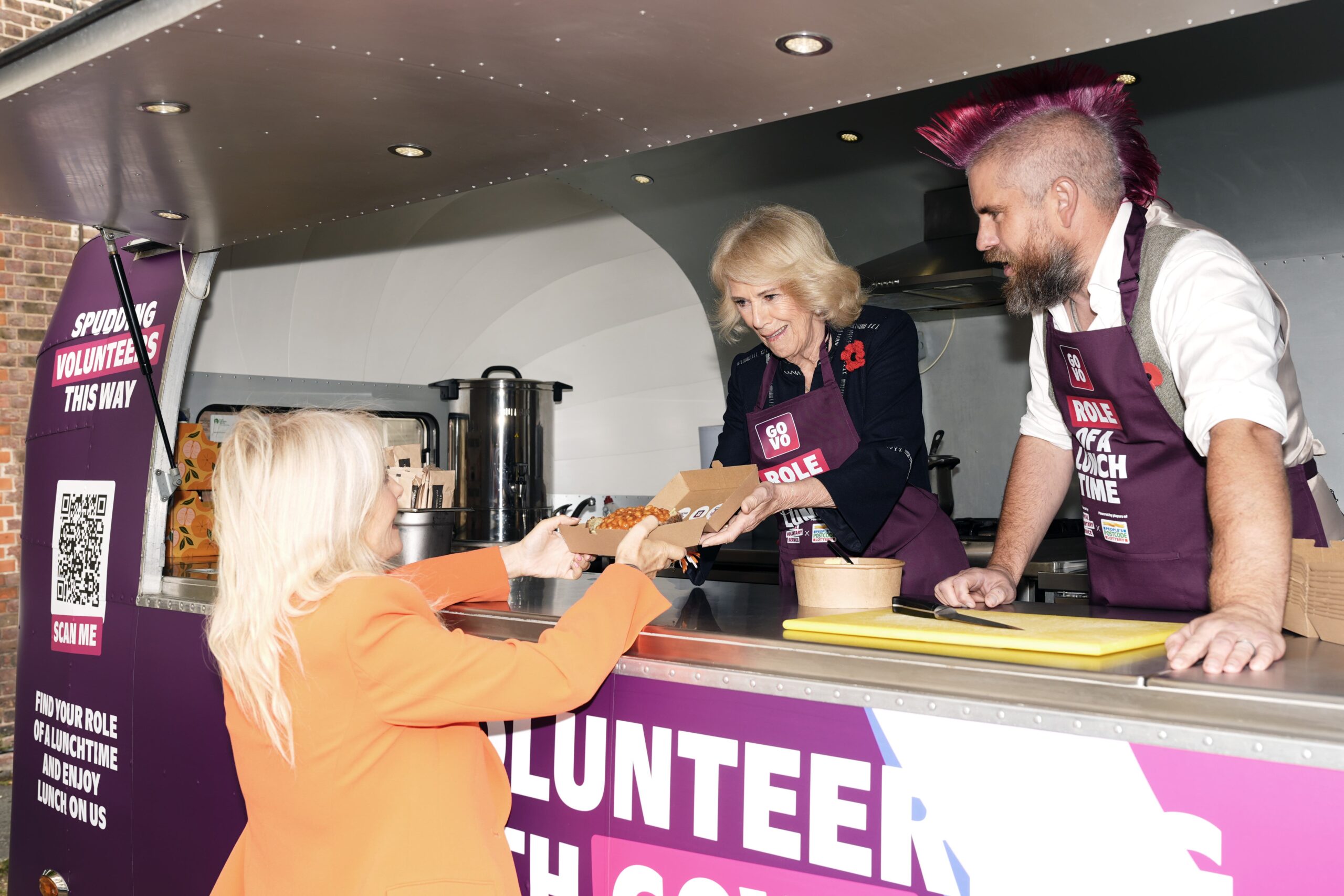 Camilla helped TikTok sensation Spudman serve a jacket potato to Gaby Roslin