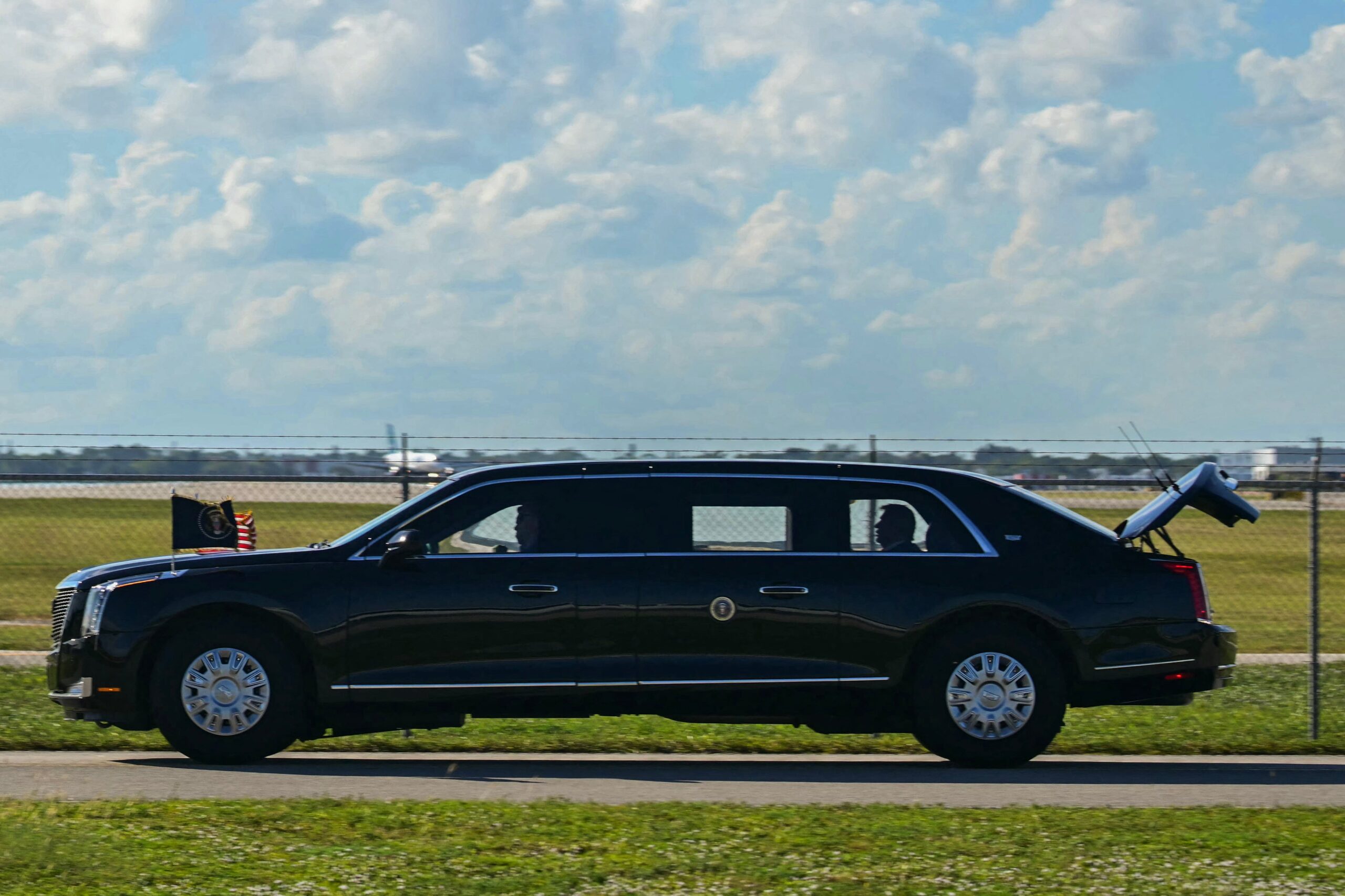 The Secret Service insisted the trunk had ‘no impact’ on the motorcade