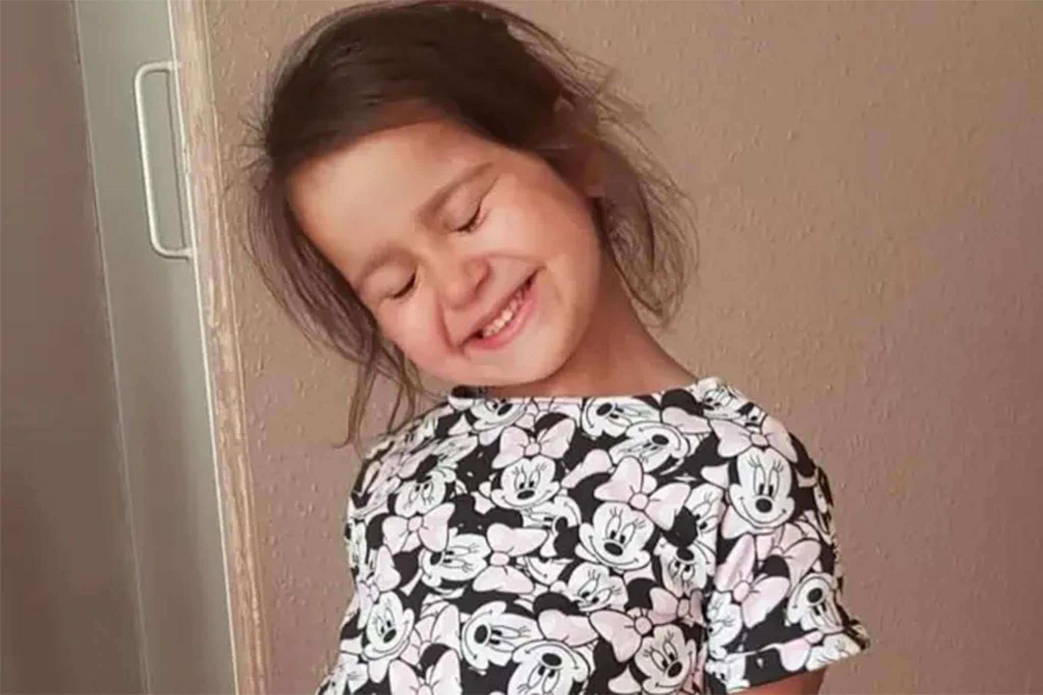 Sara’s mother shared a photo of the girl on Instagram