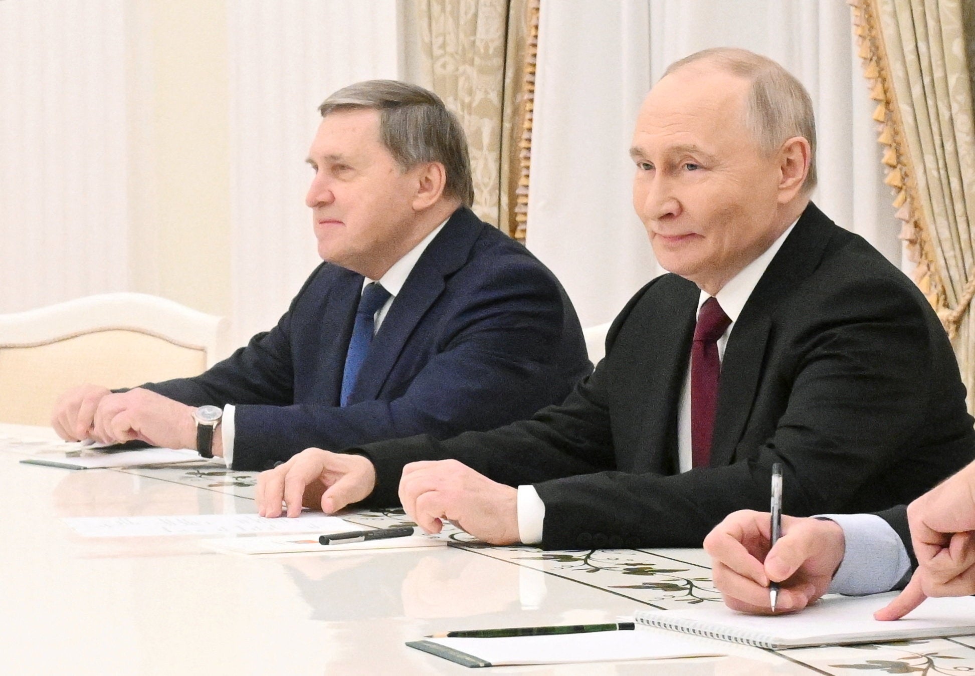 Yuri Ushakov and Vladimir Putin held talks with the US envoys