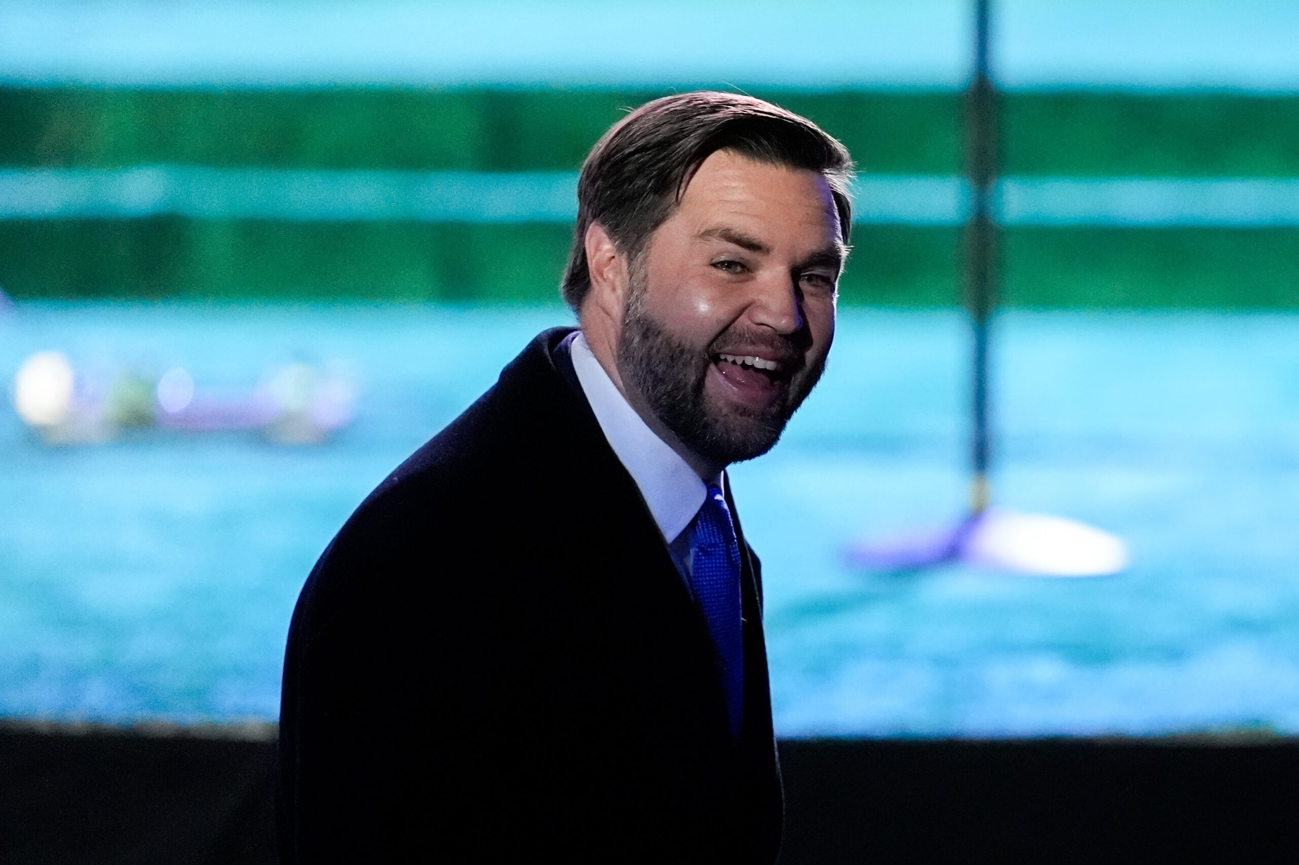 Vice President JD Vance told a strange anecdote of Trump mocking an unnamed politician’s manhood after asking his shoe size