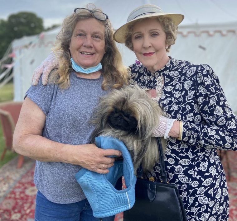 Jill with Patricia Hodge aka Mrs Pumphrey and Derek aka Tricki All Creatures Great and Small Animal handler Provided by SLM@playgroundentertainment.com